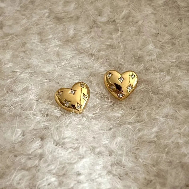 925 Sterling Silver Heart Shape Zircon Ear Studs