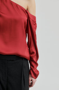 Second Female - Livo Blouse