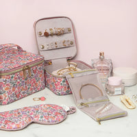 Liberty Jewelry Cube