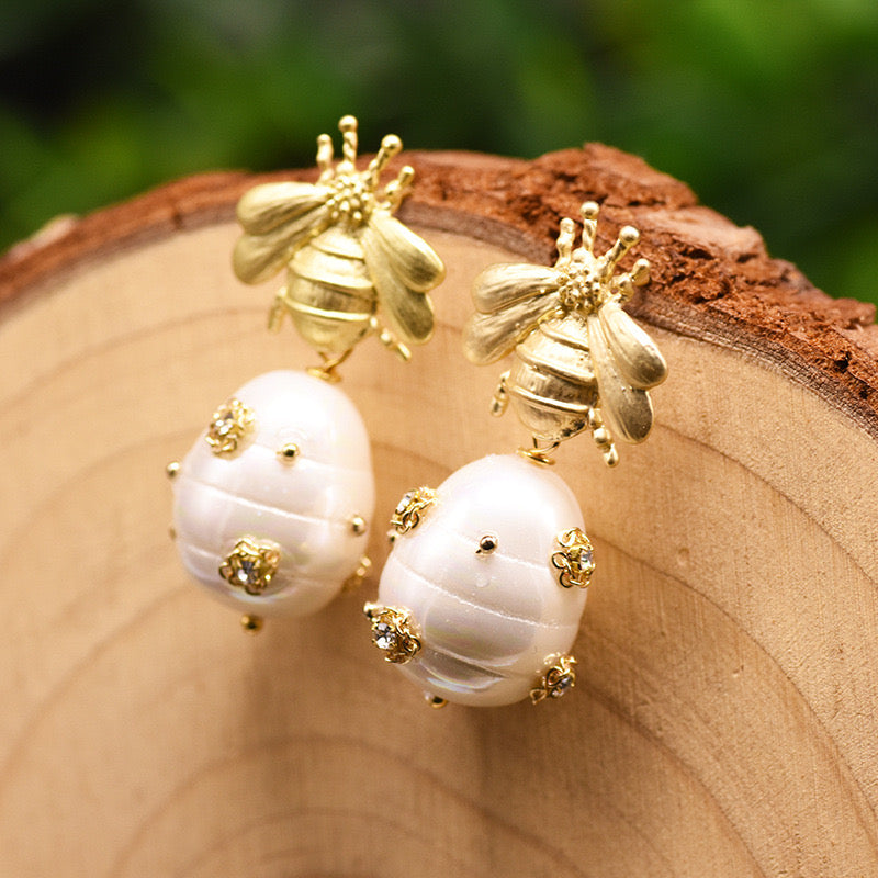 Bee Pearl & Zircon Earrings