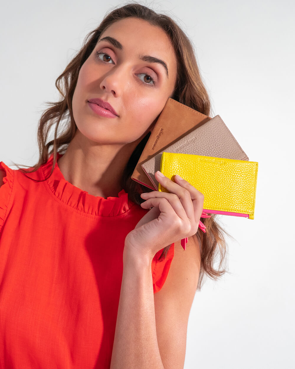 Arlington Milne Compact Wallet