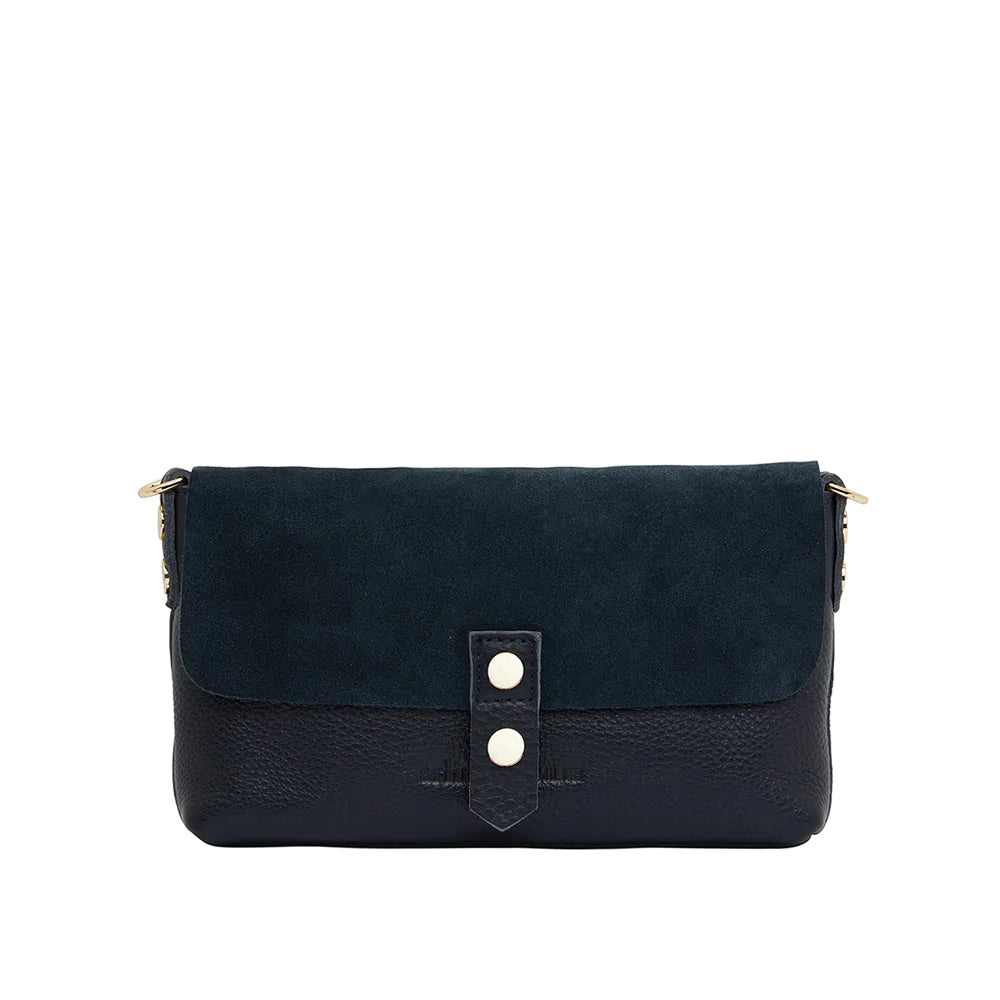 Arlington Milne Paige Wallet