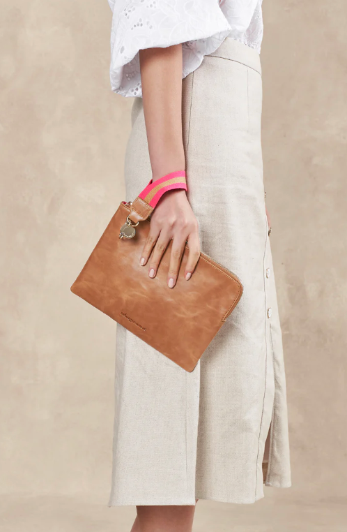 Arlington Milne Paige Clutch Splice