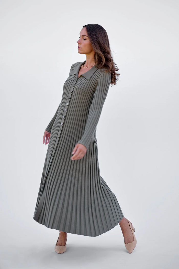 Maxted - Button Down Dress in Army Green