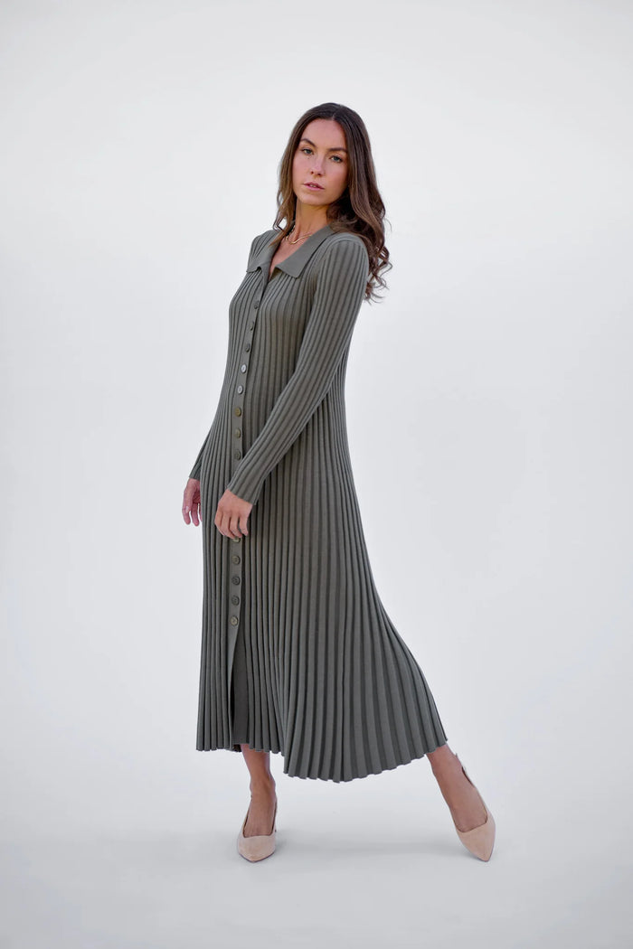 Maxted - Button Down Dress in Army Green