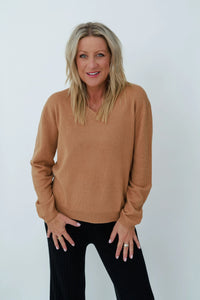 MerinoSnug - Alpaca Merino Wool Blend V-Neck Jumper in Camel