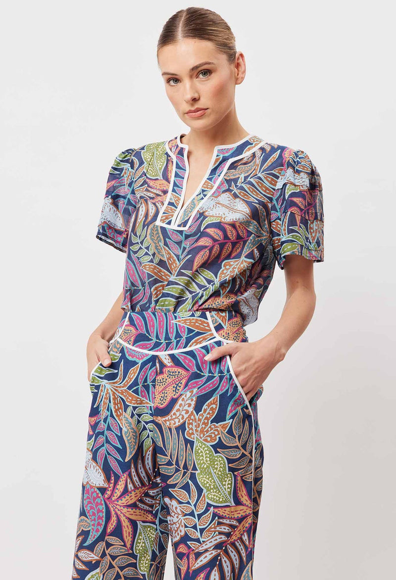 Deity Cotton Silk Top In Fiesta Tropical