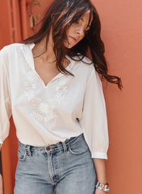 Mexican Embroidered Blouse - Chalk