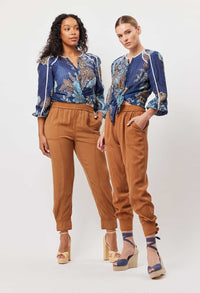 Granda Cotton Silk Top in Aztec Floral