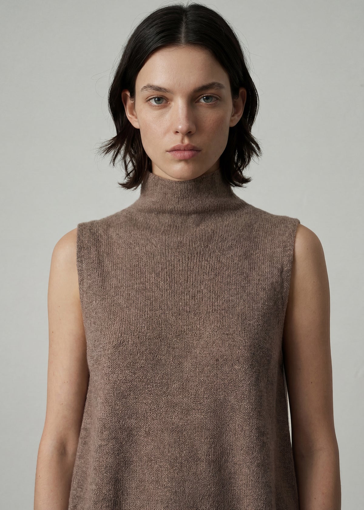 Aleger - Clouded Funnel Neck Vest