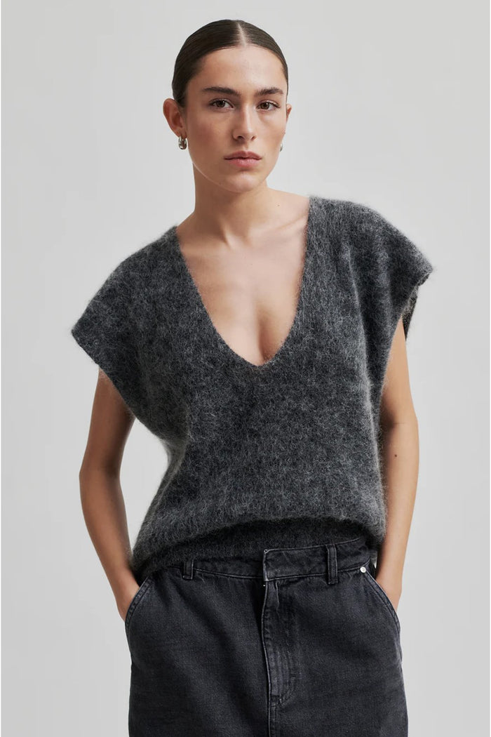 Second Female - Camryn Knit Vest Volcanic Ash