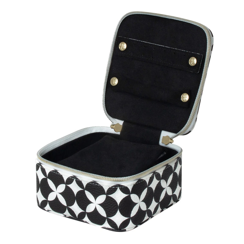 Iconic Jewelry Cube