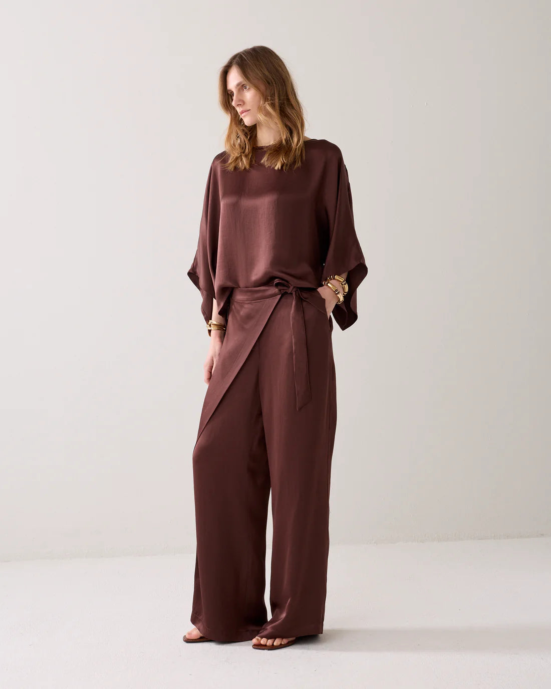 Summum Pants Heavy Silky Touch in Coffee - front