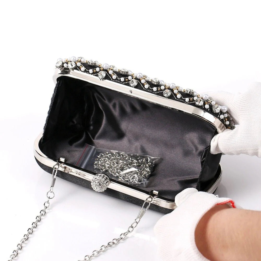 Noir Pearl Lattice Clutch
