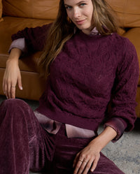 Surkana - Oversize Velvet Effect Pants in Violet