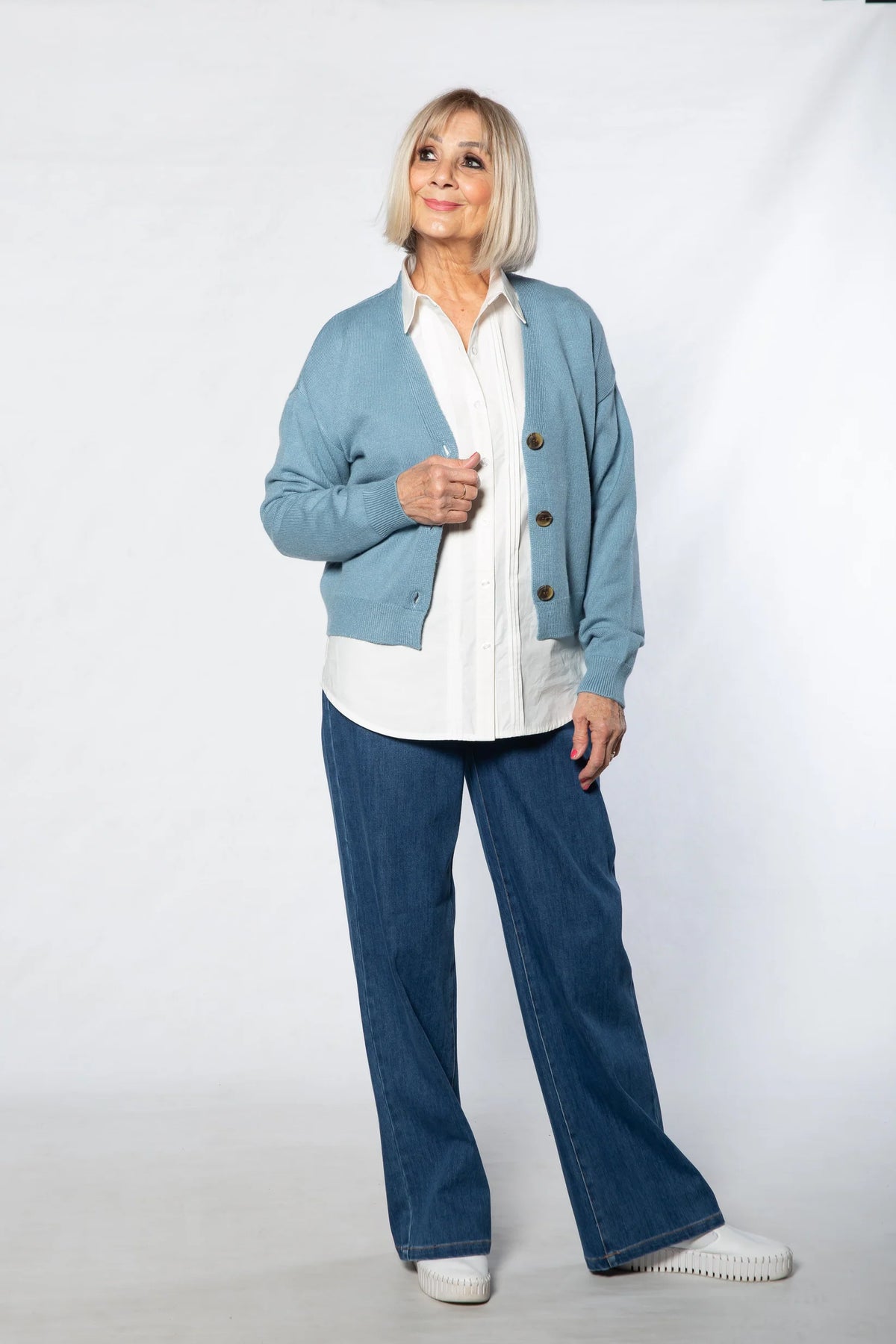 Equinox - V-Neck 3 Button Cardigan - Blue