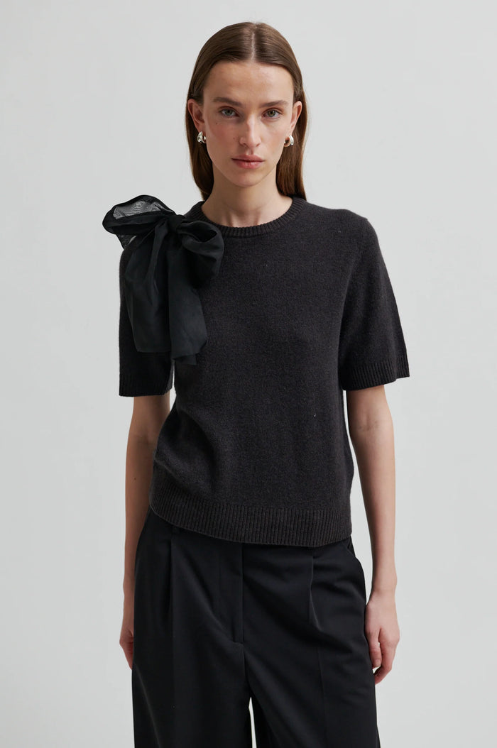 Second Female - Leara Black Sand bow detail knit