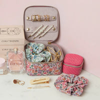 Liberty Jewelry Cube