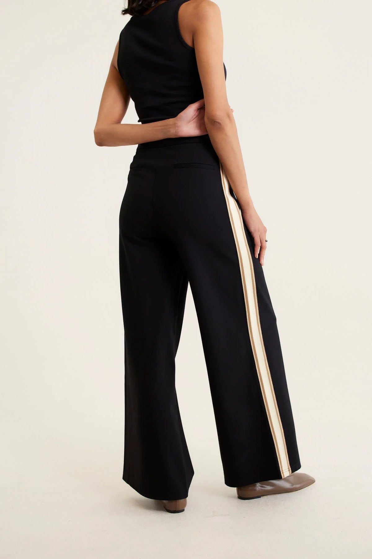 Alessandra - Retreat Pants