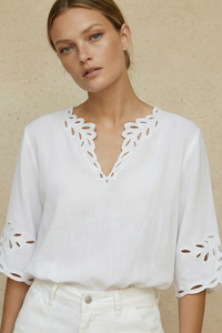 Lola Cordelia linen shirt in baby blue, back