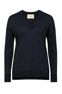 Cable - The Saxon Fine Merino Jumper - Midnight Navy