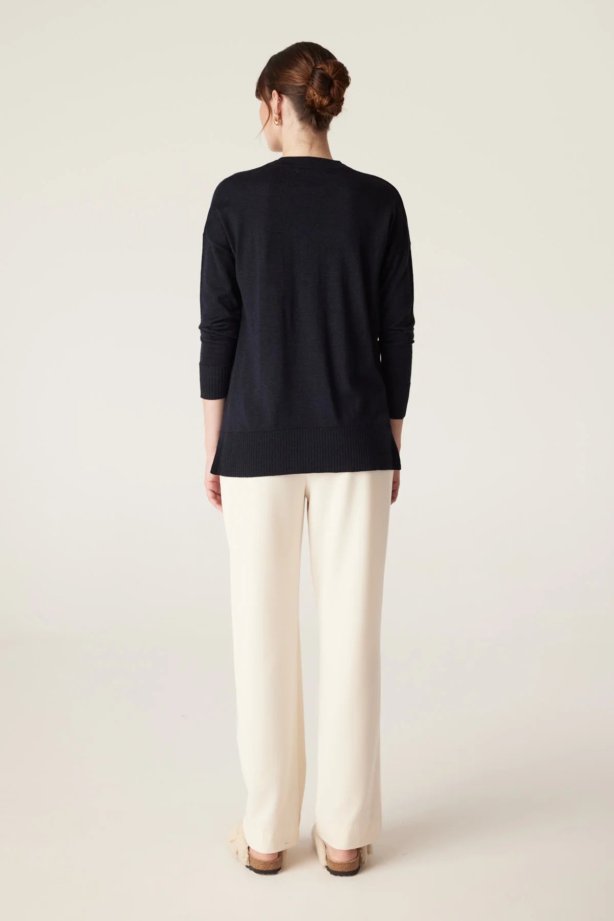 Cable - The Saxon Fine Merino Jumper - Midnight Navy