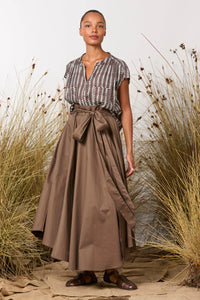 M.A. Dainty Celebrations Retro Blue/Brown Top