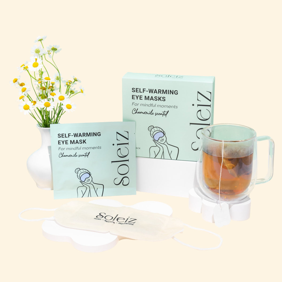 Soleiz Chamomile self-warming eye mask box of 5