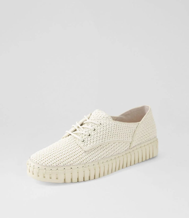 Django & Juliette - Hamburg Synthetic Raffia Sneakers in Nougat