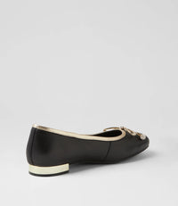 Django & Juliette - Foyers