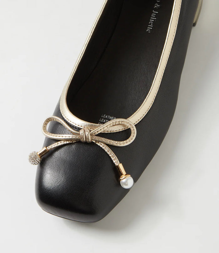 Django & Juliette - Foyers