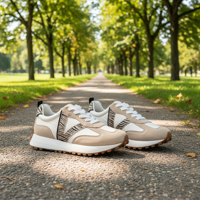 Django & Juliette Orange sneaker in Beige White