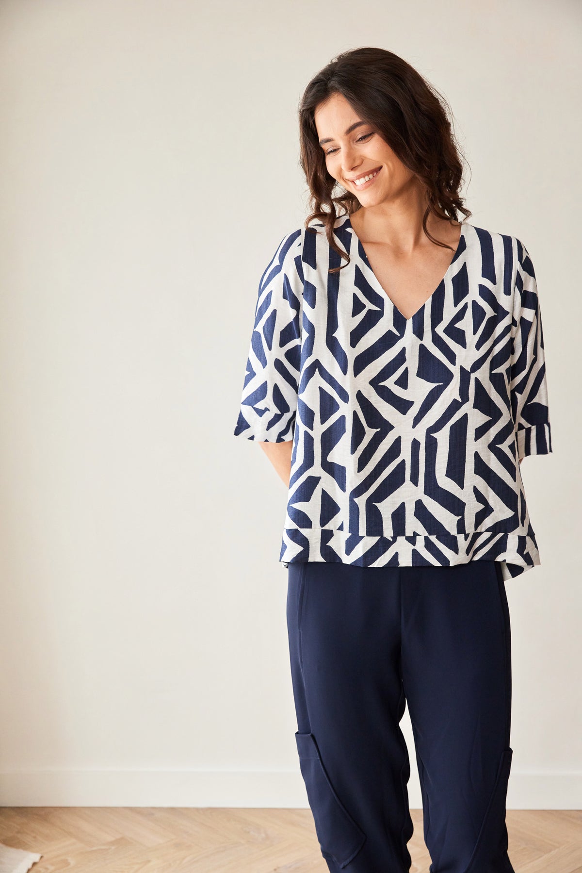 Peruzzi - Geo Block Print Top - Navy