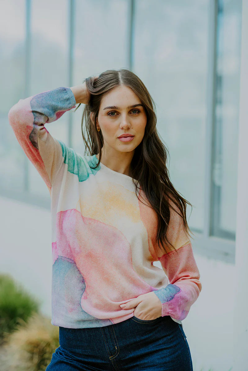 Bella - Digital Print Pullover