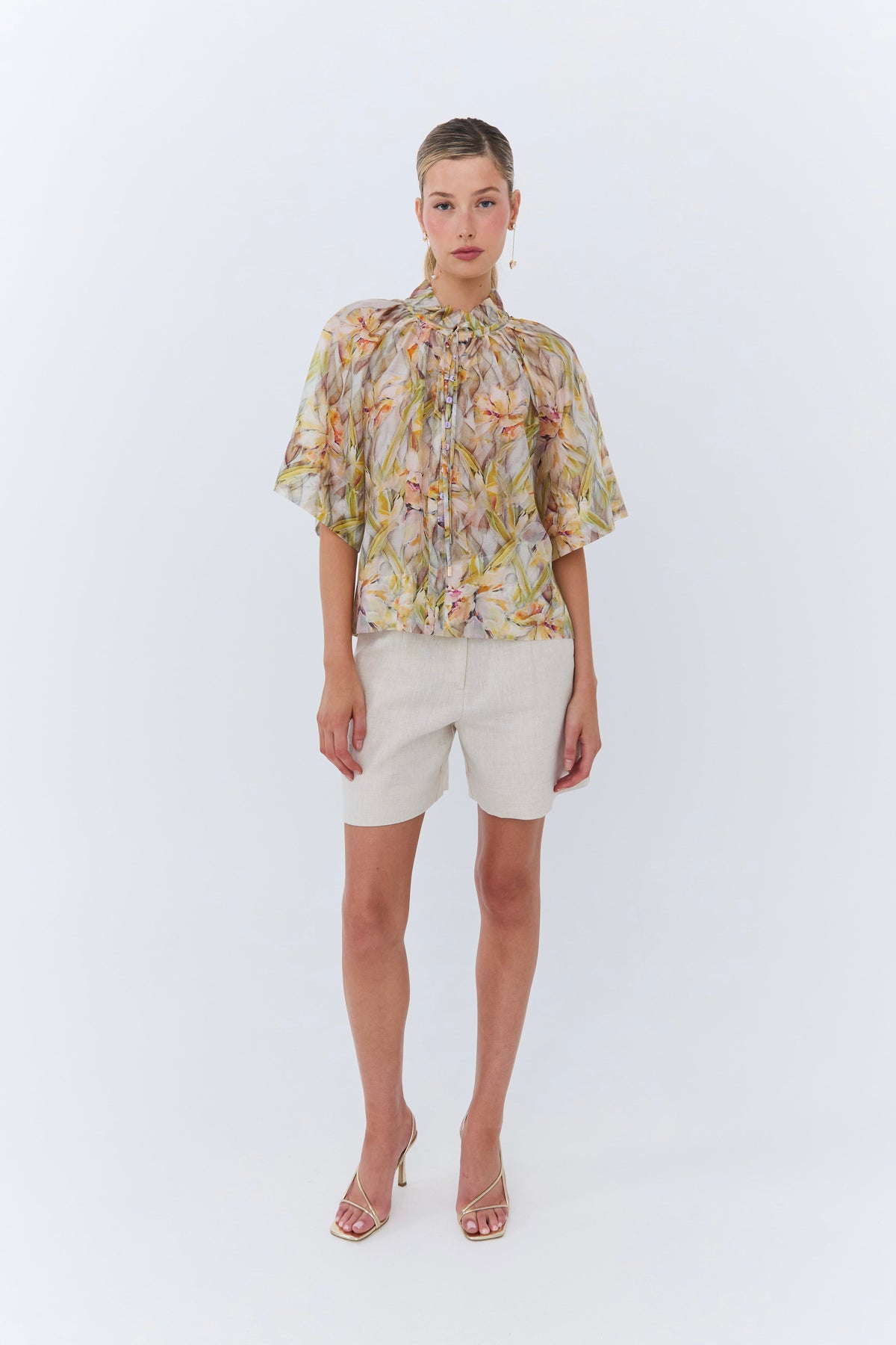 Eder by Anna Madelaine Short in oat linen