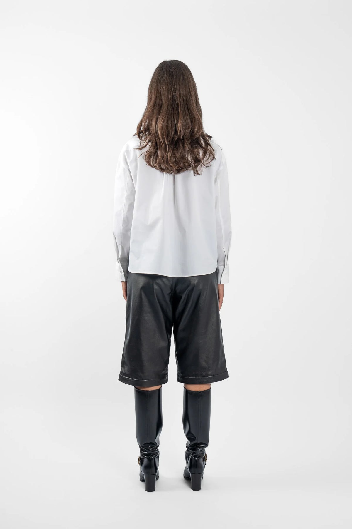 M.A. Dainty Bobby Pin Shirt — White