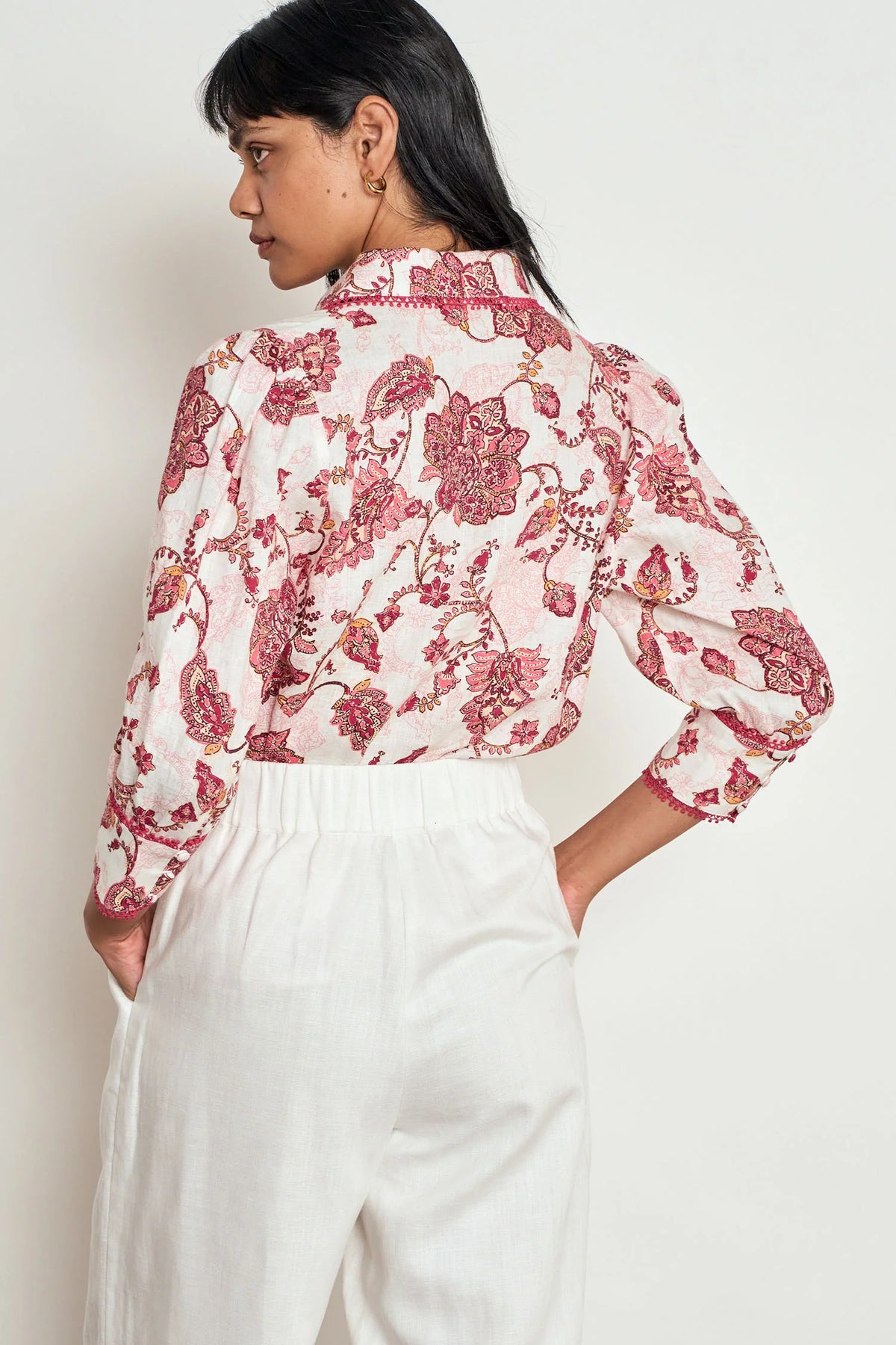 Zoe Kratzmann - Serenade Top - Rose Paisley