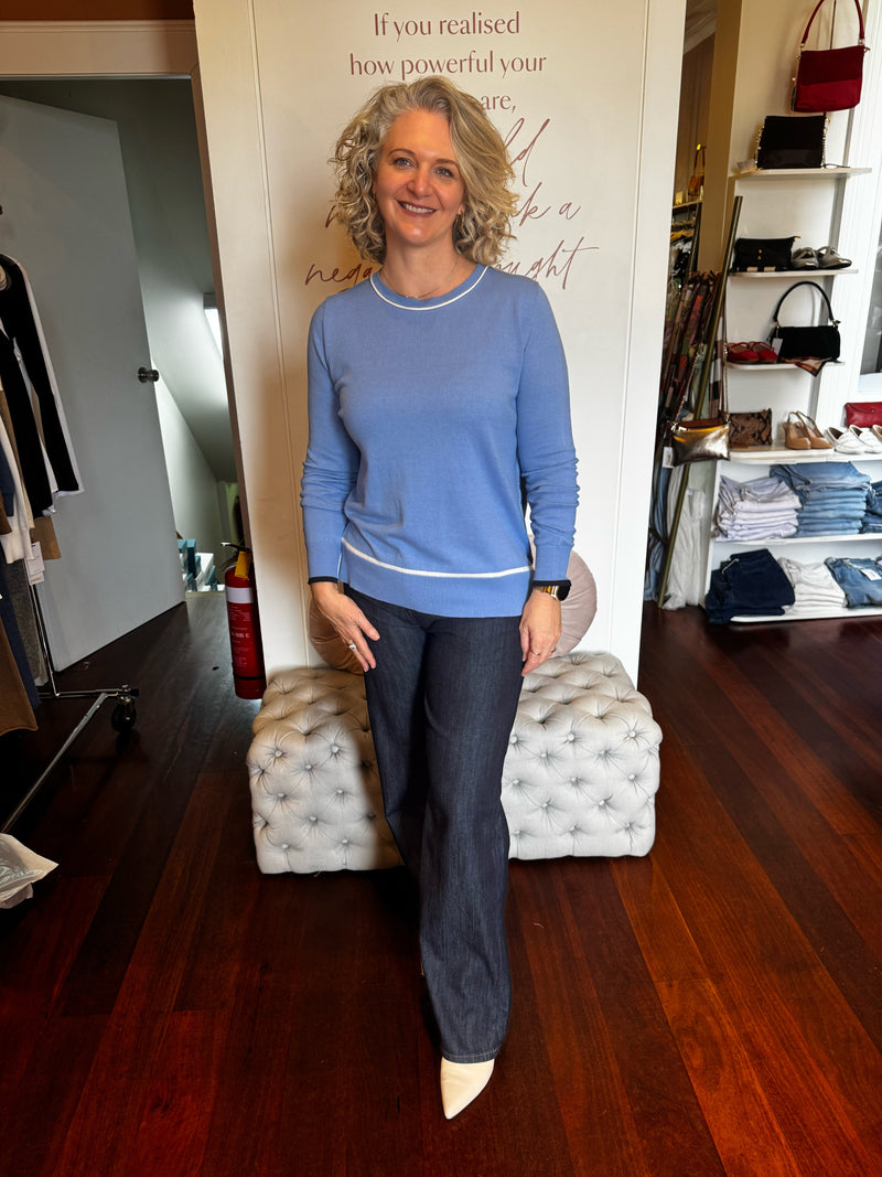 Alessandra - Essence Sweater