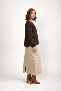 Knewe Label - Story Top