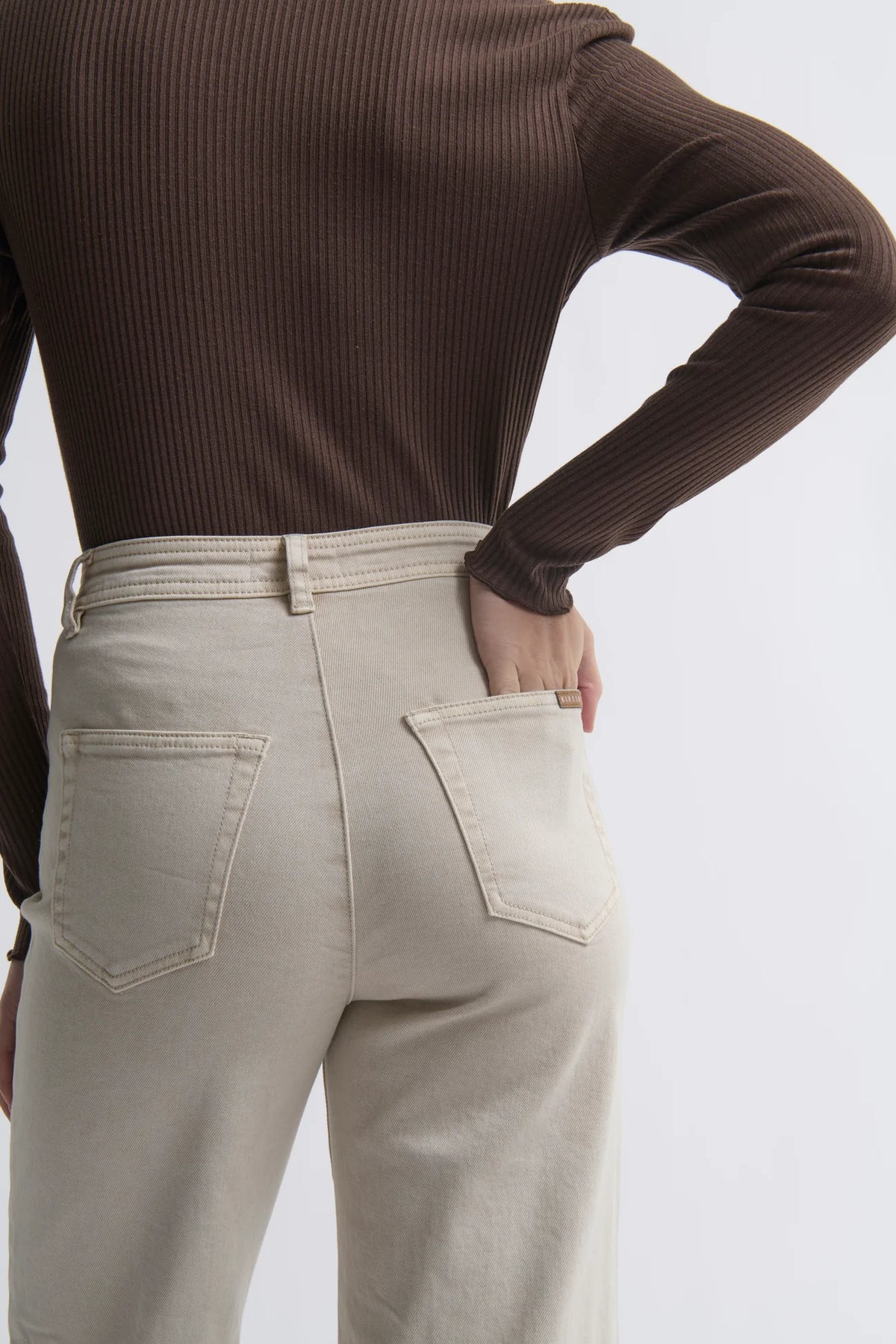 Kireina - Harper Jean in Sand with Leather Pocket