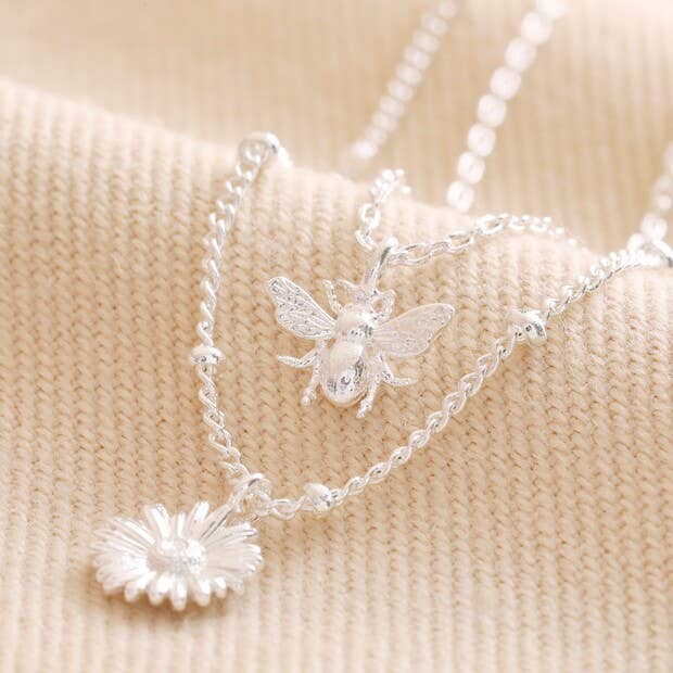 Set of 2 Daisy and Bee Necklaces in Silver
