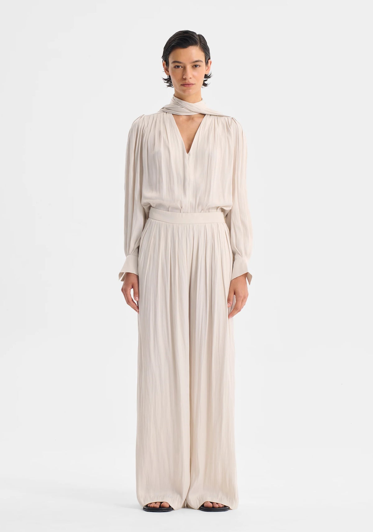 Morrison - Lena V-Neck Top Nougat