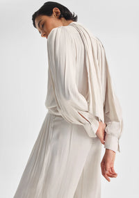 Morrison - Lena V-Neck Top Nougat