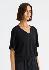 Morrison Millie V-Neck Tee in Black