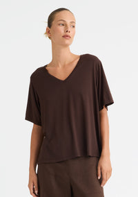 Morrison Millie V-Neck Tee in Espresso