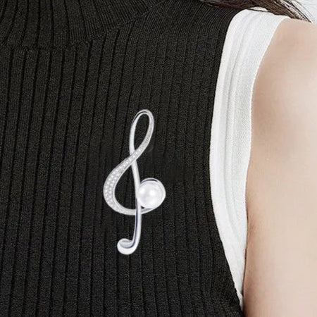 Music Note Pearl Brooch