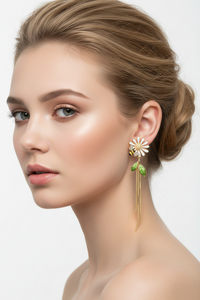 Daisy & Bee asymmetrical Earrings