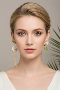 Daisy & Bee asymmetrical Earrings