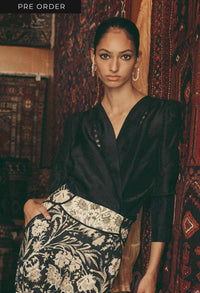 Bedouin Silk/Linen Top in Black