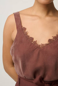 Once Was Julien Lace Trim Cami in Rosewood - lace trim detail